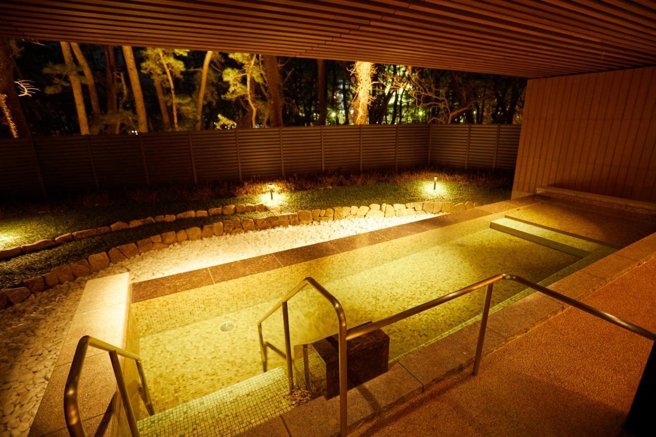 亀の井ホテル 鴨川 旅館